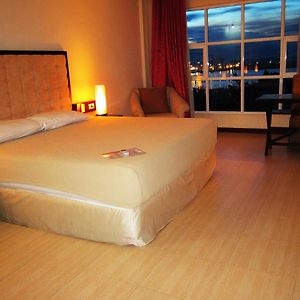 Superior Deluxe King Room